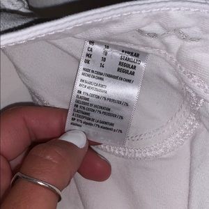 American Eagle Outfitters Jeans - White American Eagle jeans American Eagle Outfitters Jeans - White American Eagle jeans